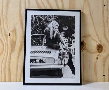 BRIGITTE BARDOT POSTER MET LIJST | ZWART